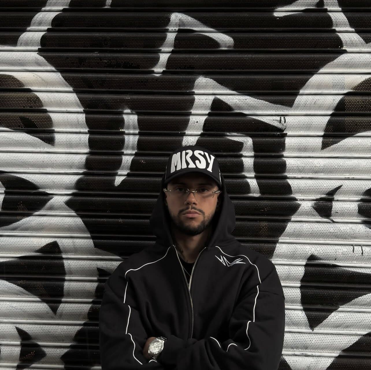 Cristian, barbero de ENE-Y